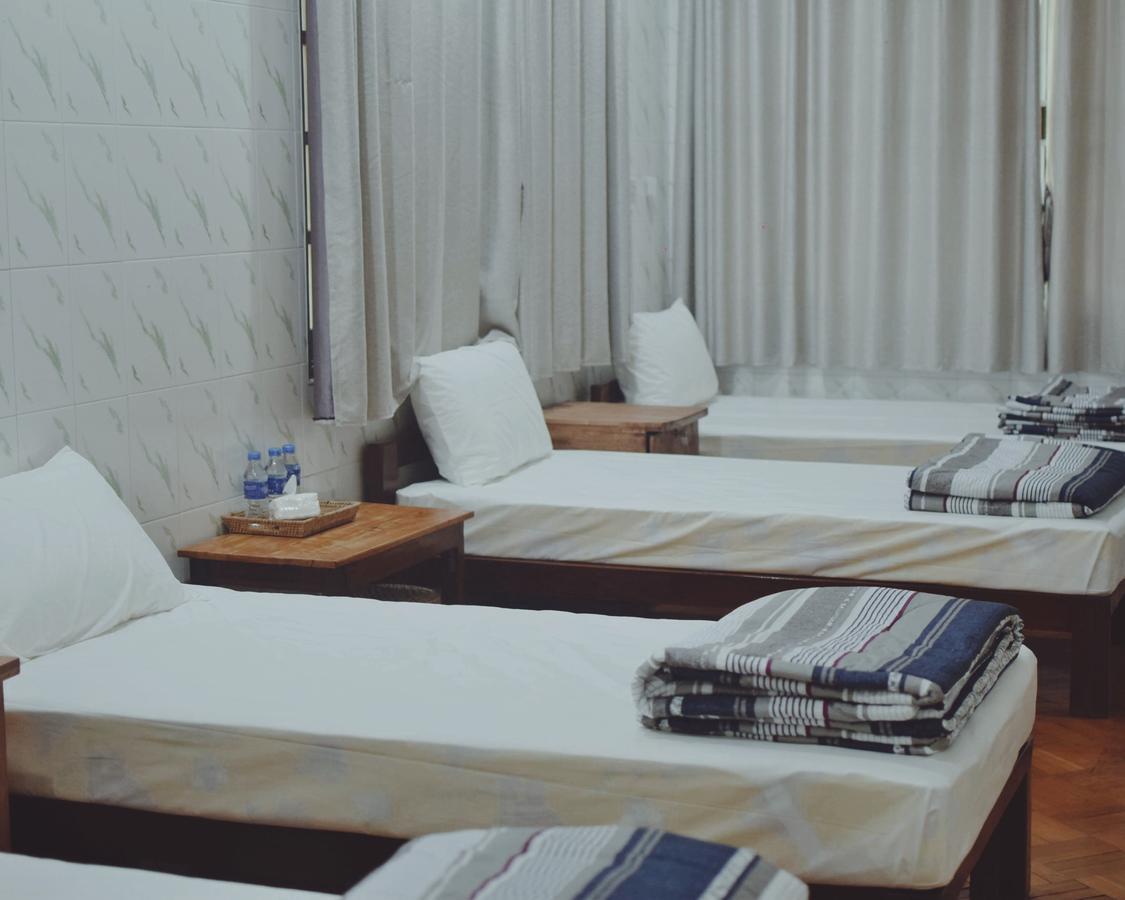 Celia Hostel Μανταλέι Εξωτερικό φωτογραφία