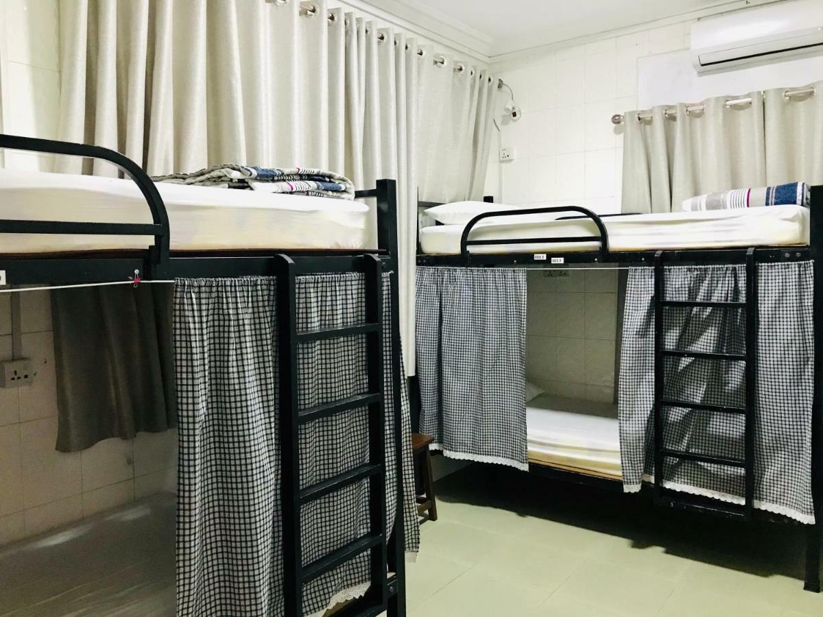 Celia Hostel Μανταλέι Εξωτερικό φωτογραφία