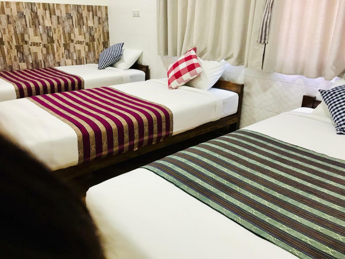 Celia Hostel Μανταλέι Εξωτερικό φωτογραφία