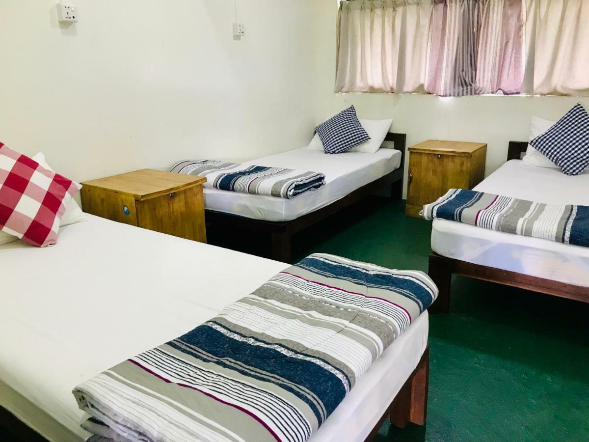 Celia Hostel Μανταλέι Εξωτερικό φωτογραφία